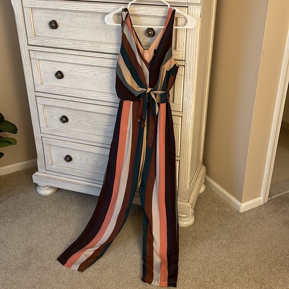 Striped jumpsuit - Picture 2 of 3